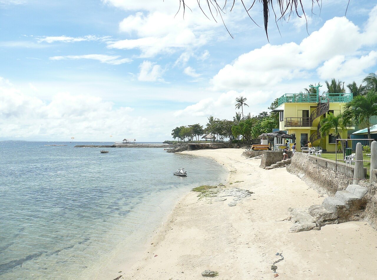 A quiet white-sand beach on Mactan Island, Cebu